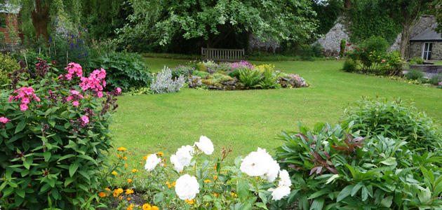 Meeting house gardens