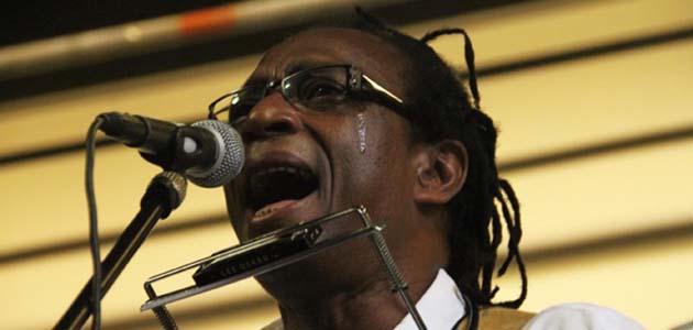 Eye - 21 October 2011