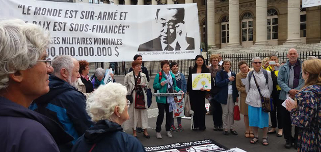 Friends witness at Eurosatory