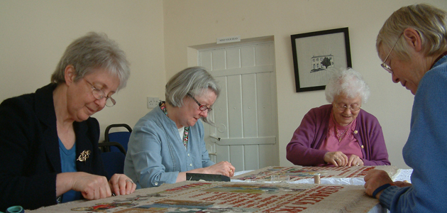 Framing the Quaker Tapestry