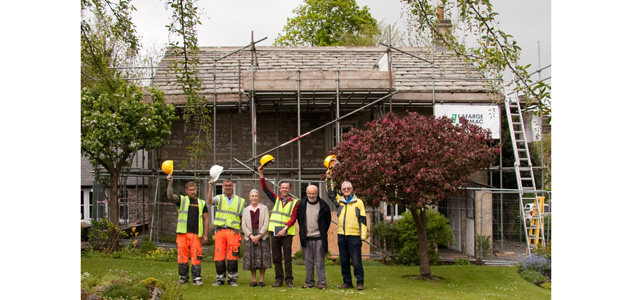 Settle Friends raise the roof