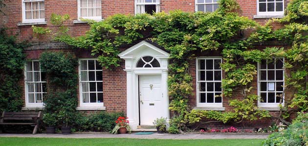 Reaching Out: Questing Hampshire and Islands