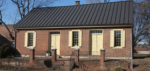 Quakers come through