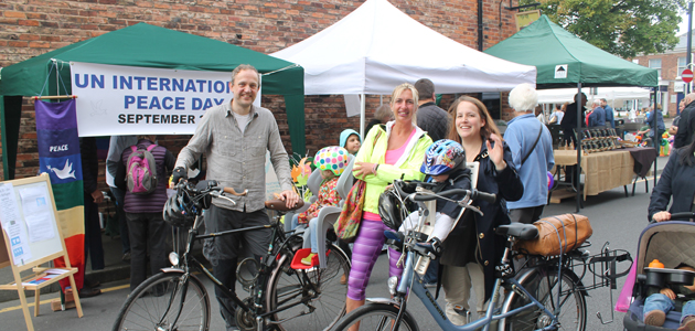 Friends prompt peace messages