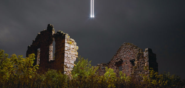 Strange meeting (after Wilfred Owen)